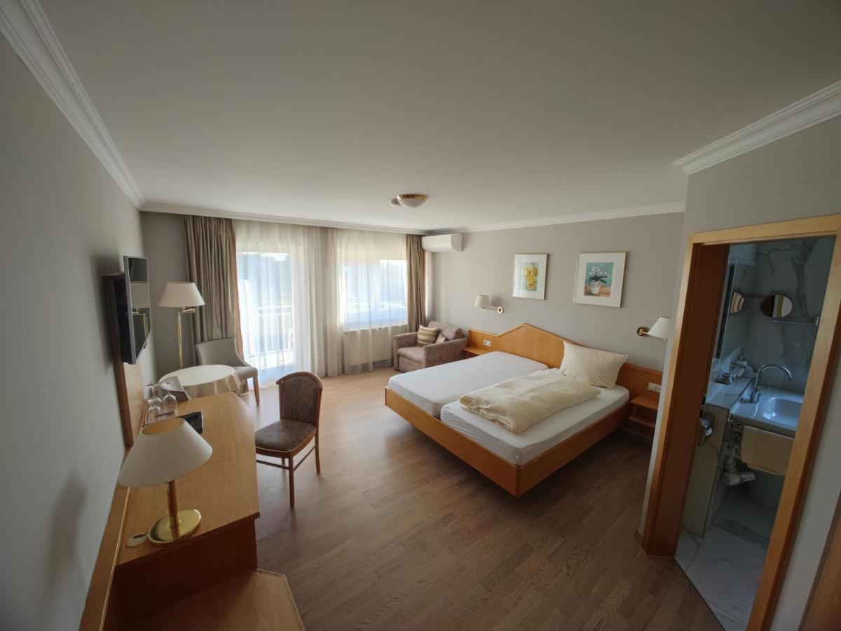 מיירסבורג Sporthotel Schoenblick מראה חיצוני תמונה