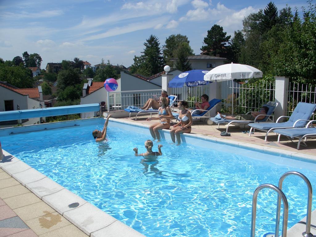 מיירסבורג Sporthotel Schoenblick מראה חיצוני תמונה
