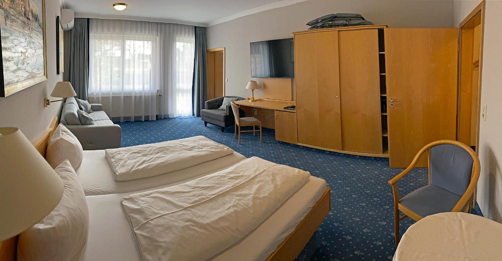 מיירסבורג Sporthotel Schoenblick מראה חיצוני תמונה